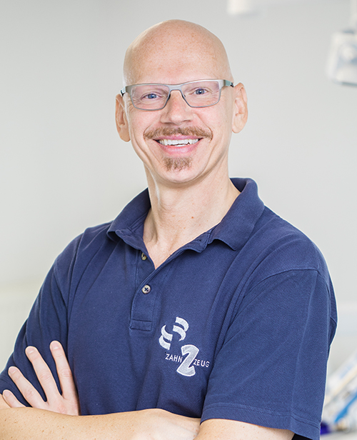 Robert Schneider Robert Schneider